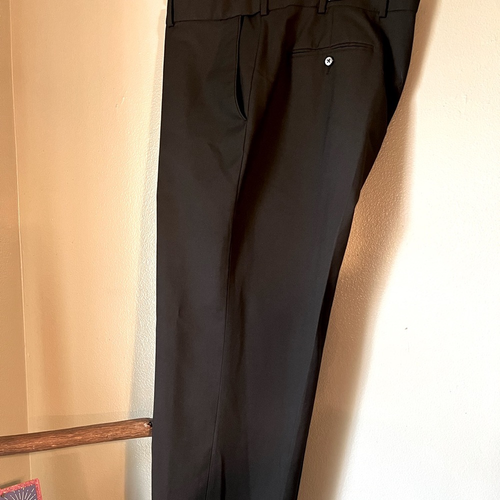 Staffford Black Dress Pants 44x30